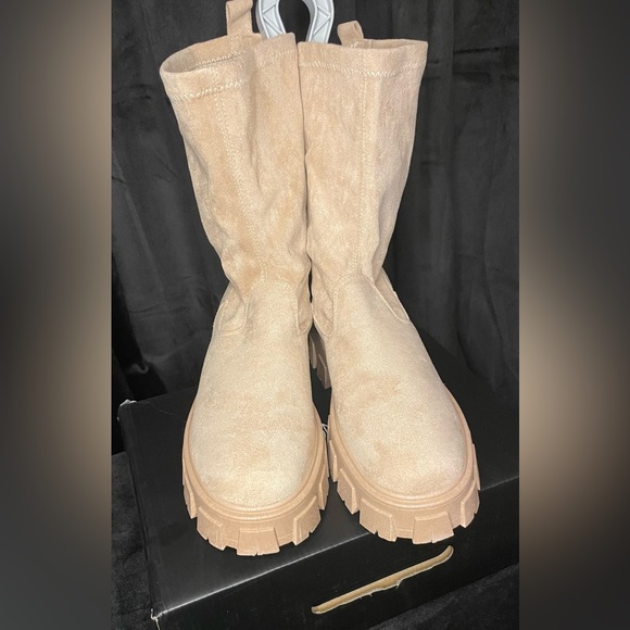 Fashion Nova Ankle Boots size 11 - Picture 6 of 14